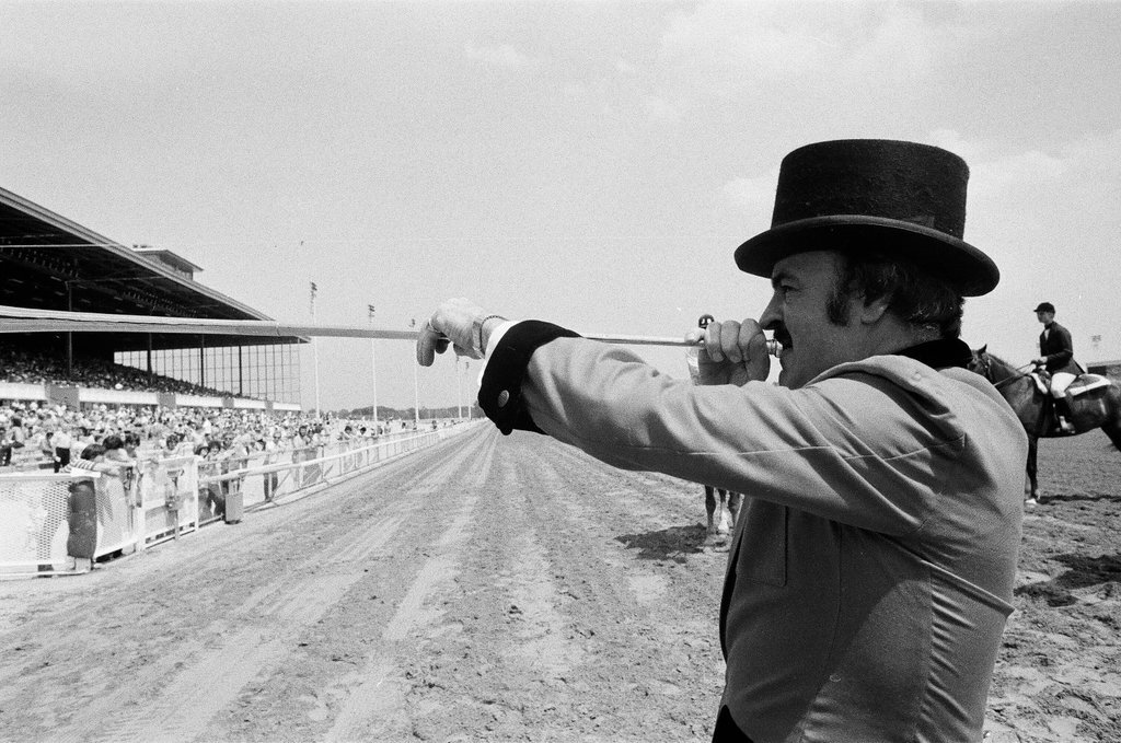 Arlington Park opening day - Bob Langer for Chicago Sun-Times