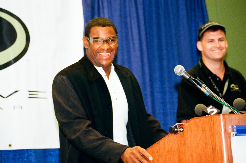 Sammy Sosa sunglasses - Chicago Sun-Times