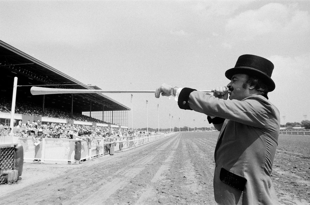 Arlington Park opening day - Bob Langer for Chicago Sun-Times