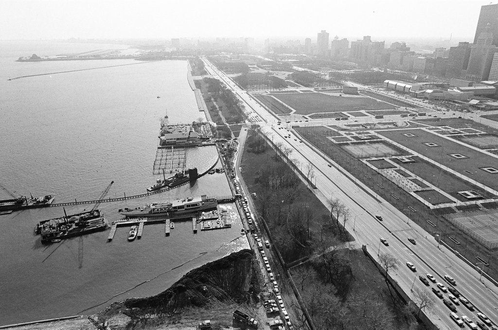 Straightening out Lake Shore Drive S-curve - Phil Velasquez for Chicago Sun-Times