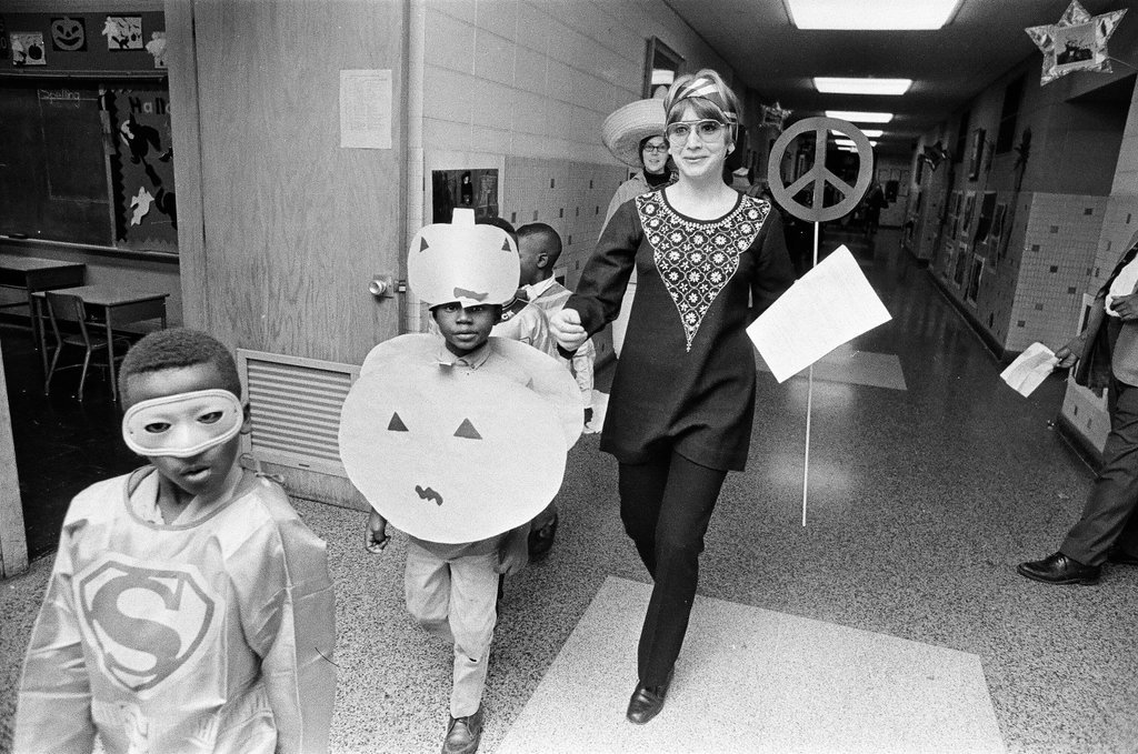 Halloween party at Calhoun Elementary - Chicago Sun-Times
