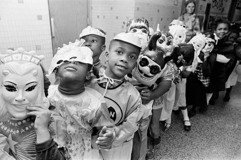Halloween party at Calhoun Elementary - Chicago Sun-Times