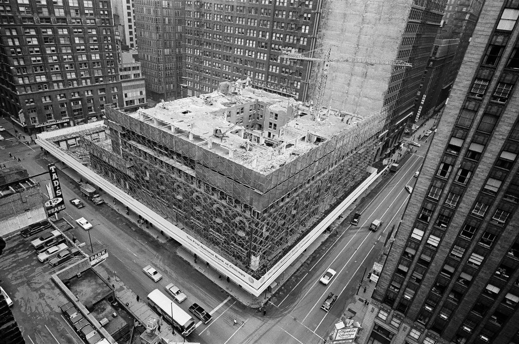 Morrison Hotel demolished - Chicago Sun-Times