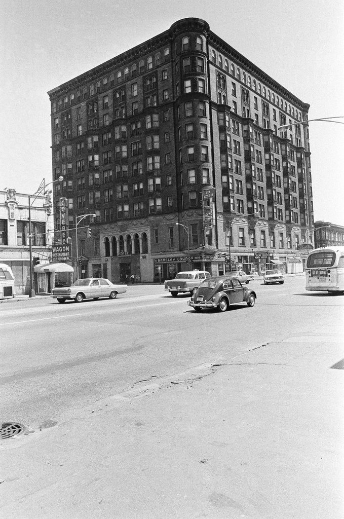 Michigan Hotel - Chicago Sun-Times
