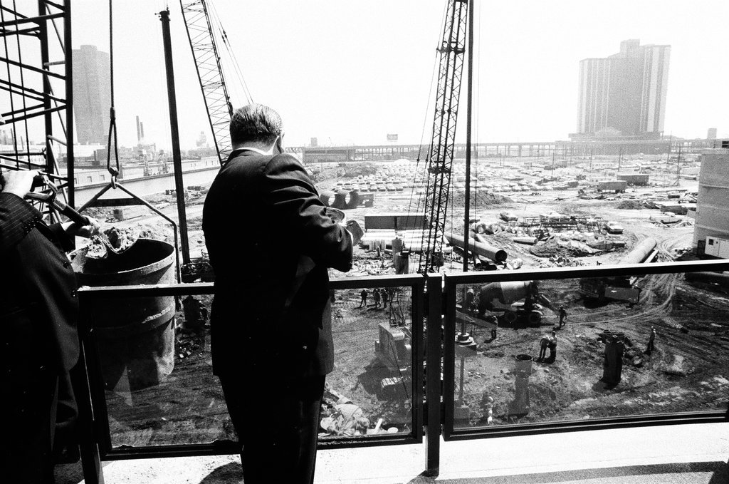 Mayor Daley at new Hyatt Regency - Chicago Sun-Times