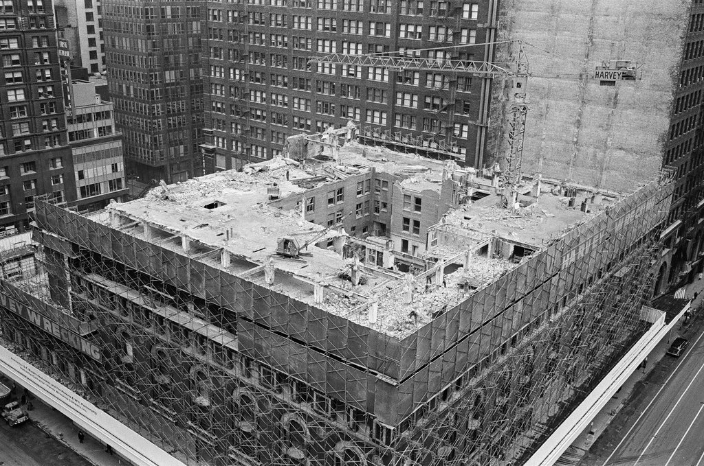 Morrison Hotel demolished - Chicago Sun-Times