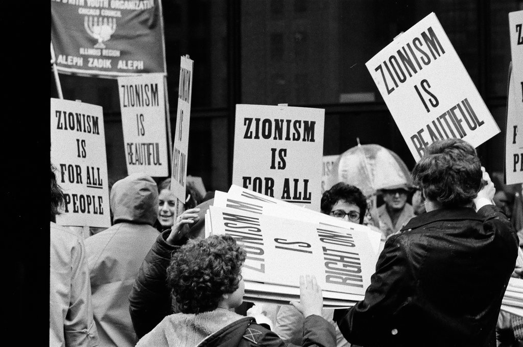 Zionist rally - Chicago Sun-Times