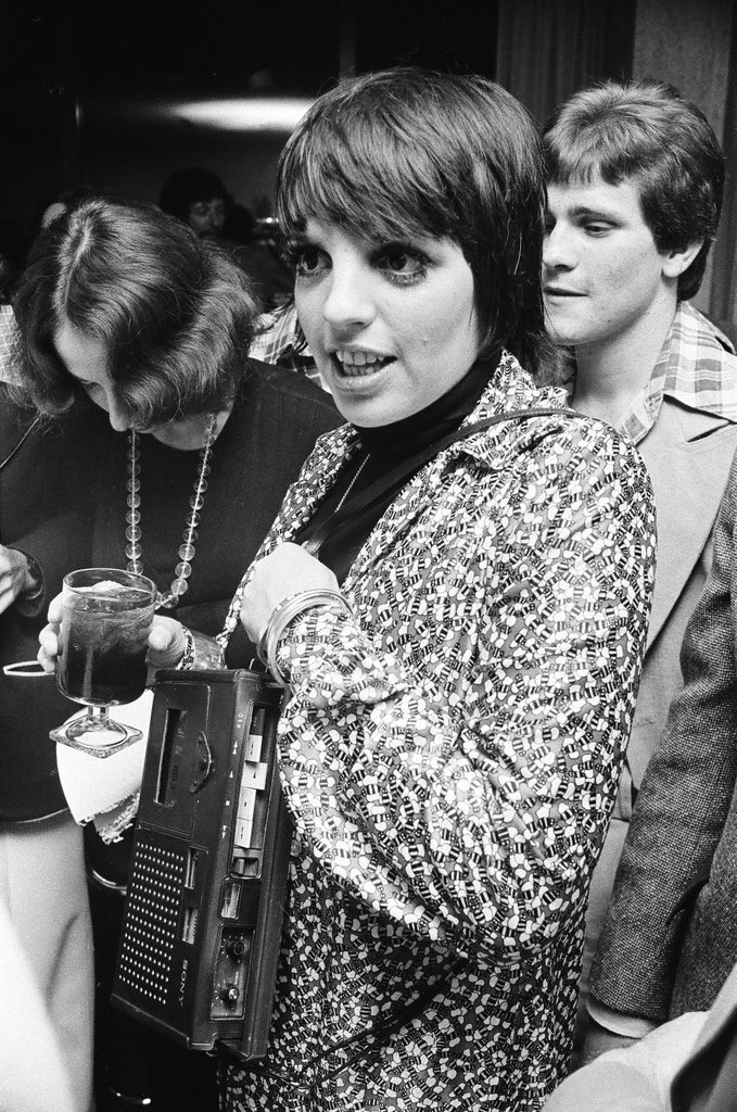 Liza Minnelli at party - Chuck (Charles) Kirman for Chicago Sun-Times