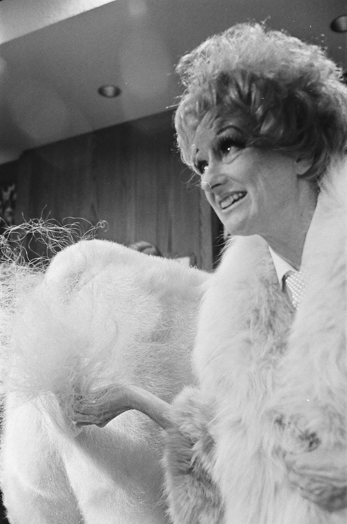 Sammy Davis Jr. Day proclaimed - Fred Stein for Chicago Daily News