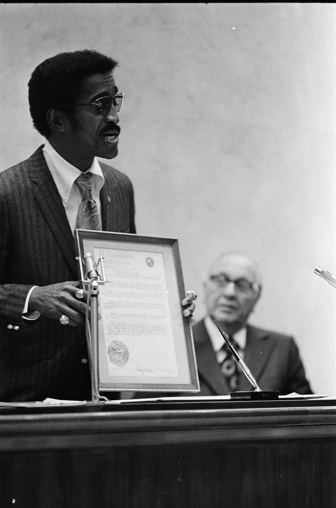 Sammy Davis Jr. Day proclaimed - Fred Stein for Chicago Daily News