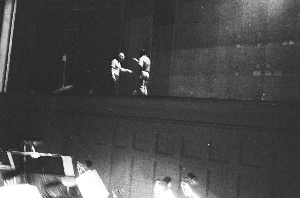 Sammy Davis Jr. rehearses musical - Duane Hall for Chicago Sun-Times