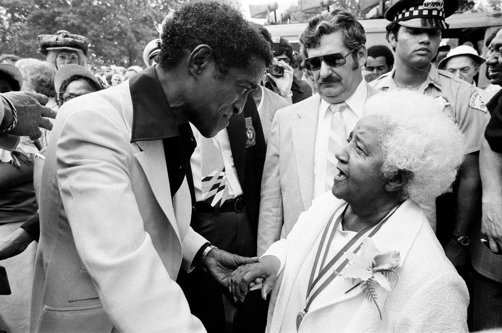 Sammy Davis Jr. in Lincoln Park - James DePree for Chicago Sun-Times