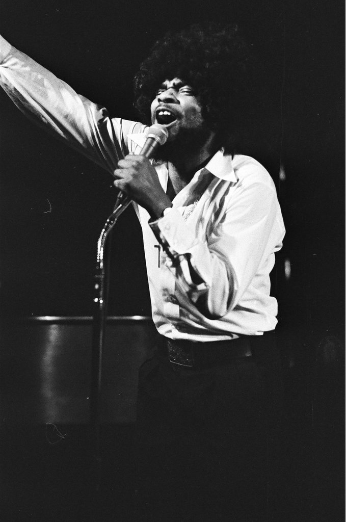 Billy Preston in concert - Edmund Jarecki for Chicago Sun-Times