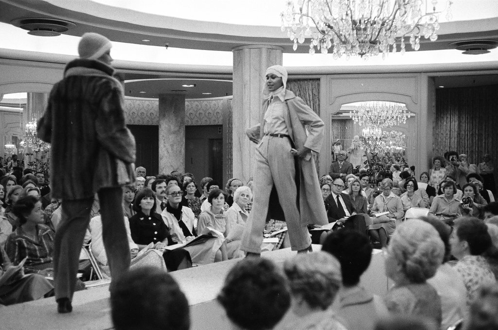 Zandra Rhodes in Fields fashion show - Peters (Clarence or Pete) for Chicago Sun-Times