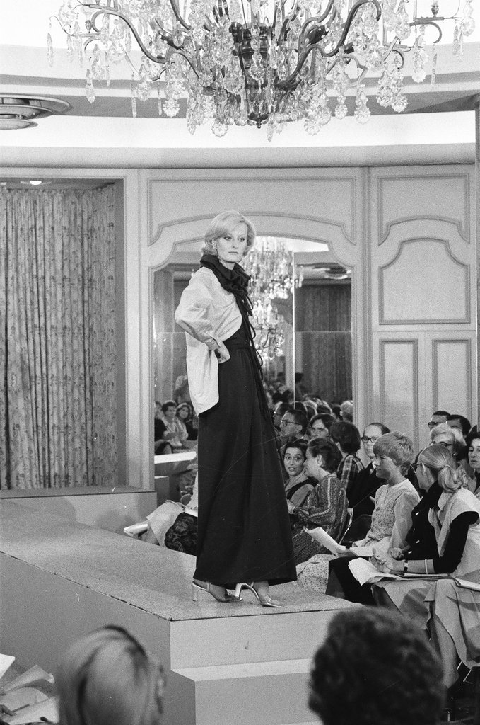 Zandra Rhodes in Fields fashion show - Peters (Clarence or Pete) for Chicago Sun-Times