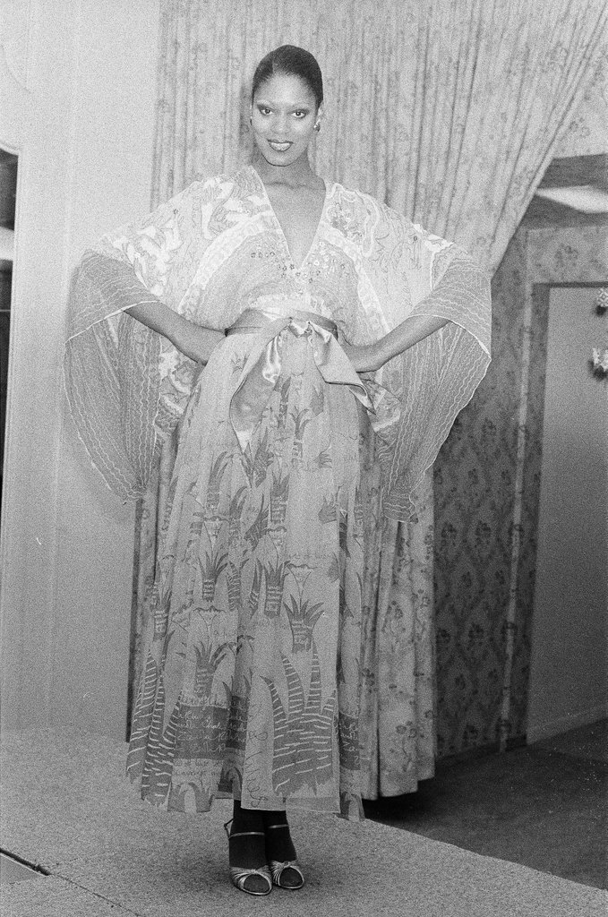 Zandra Rhodes in Fields fashion show - Martha Hartnett for Chicago Sun-Times