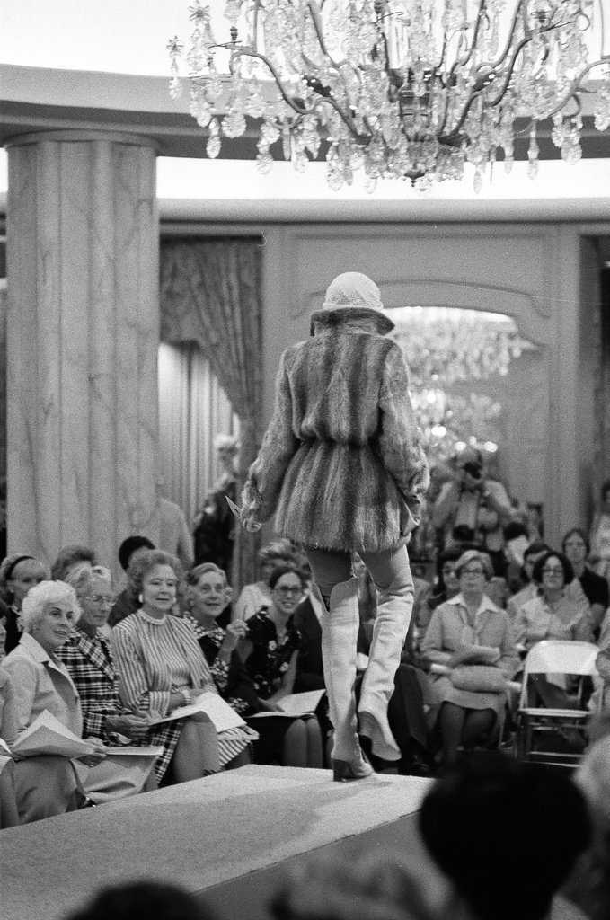 Zandra Rhodes in Fields fashion show - Peters (Clarence or Pete) for Chicago Sun-Times