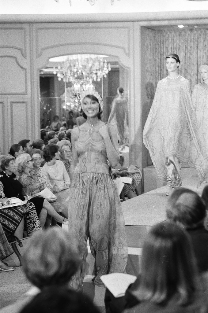Zandra Rhodes in Fields fashion show - Peters (Clarence or Pete) for Chicago Sun-Times