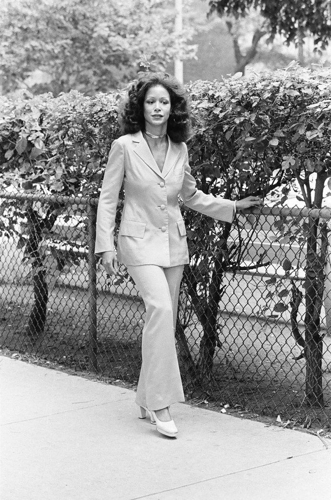 Freda Payne fashion - Pete Peters for Chicago Sun-Times