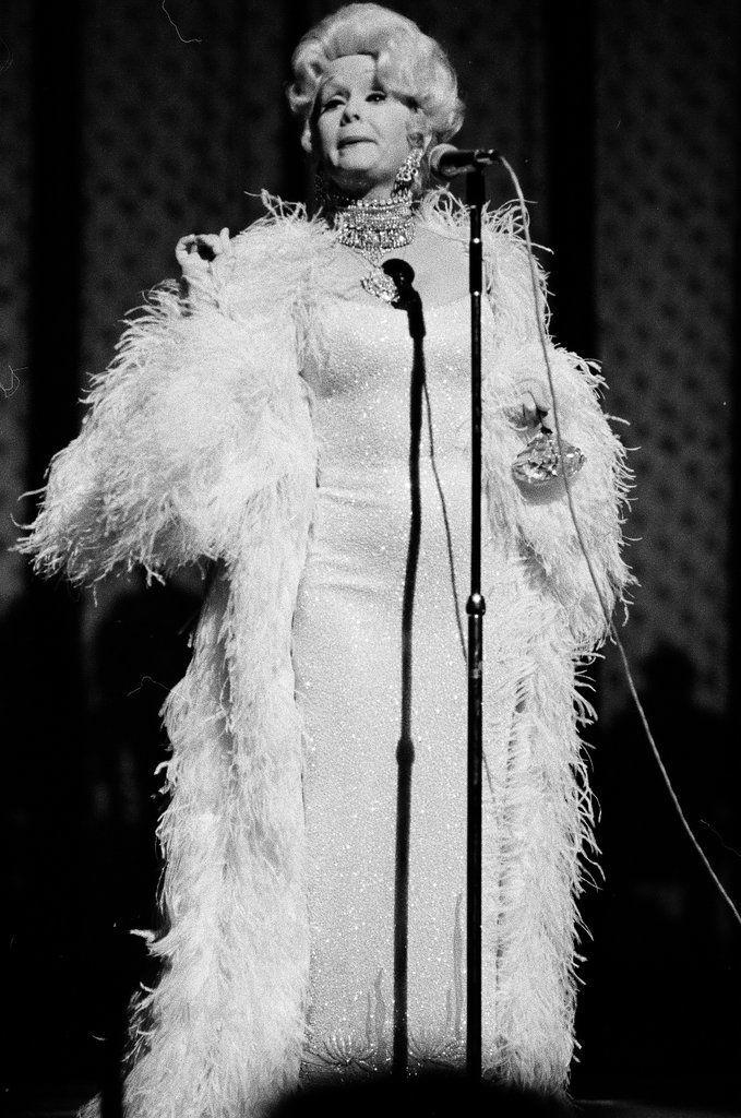 Debbie Reynolds in concert - Martha Hartnett for Chicago Sun-Times