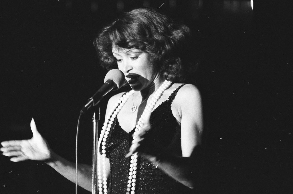 Freda Payne in concert - Tony Romano for Chicago Sun-Times