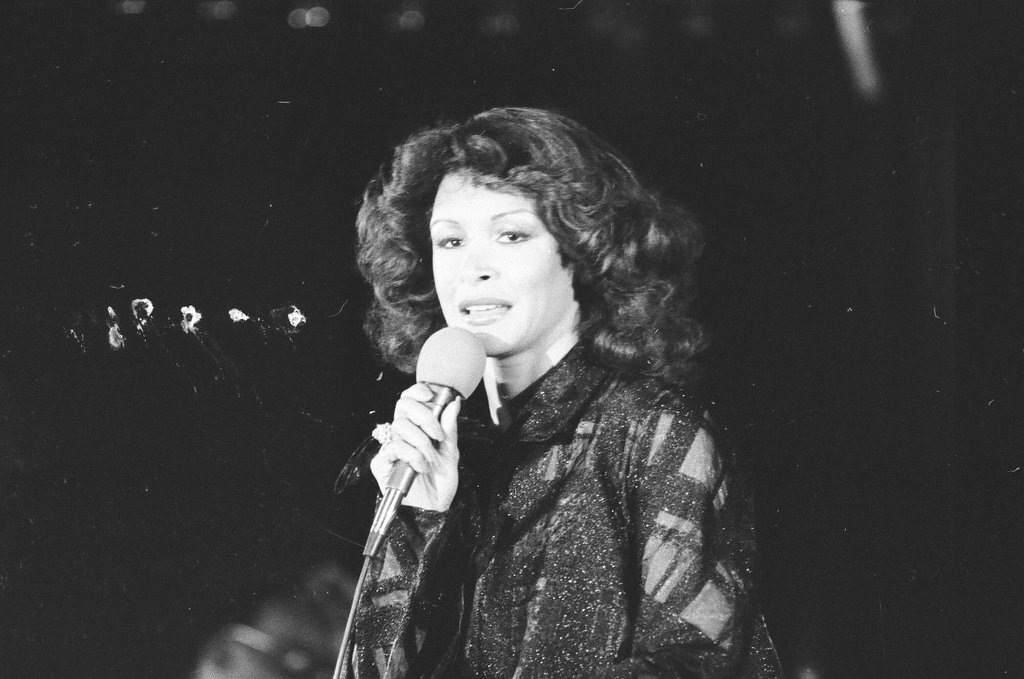 Freda Payne in concert - Tony Romano for Chicago Sun-Times