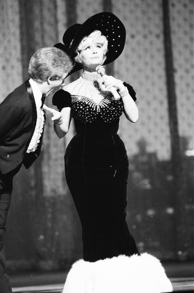 Debbie Reynolds in concert - Martha Hartnett for Chicago Sun-Times