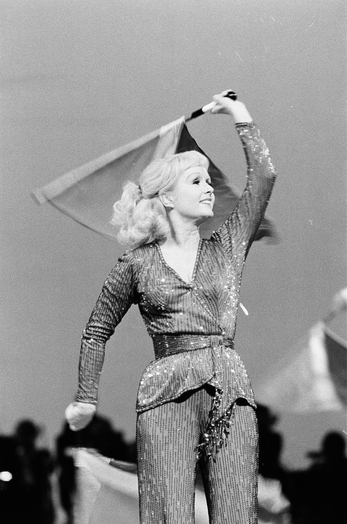 Debbie Reynolds in concert - Martha Hartnett for Chicago Sun-Times