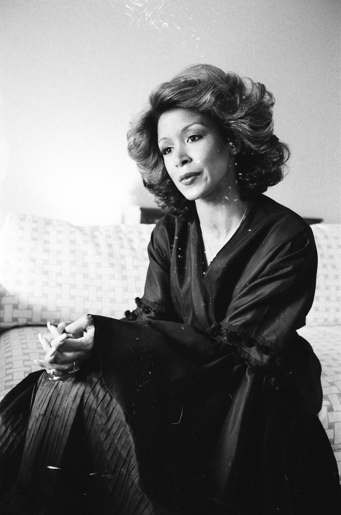 Singer Freda Payne - Bob (Robert) Black for Chicago Sun-Times