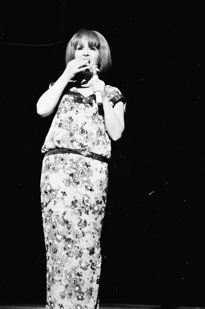 Debbie Reynolds in concert - Martha Hartnett for Chicago Sun-Times