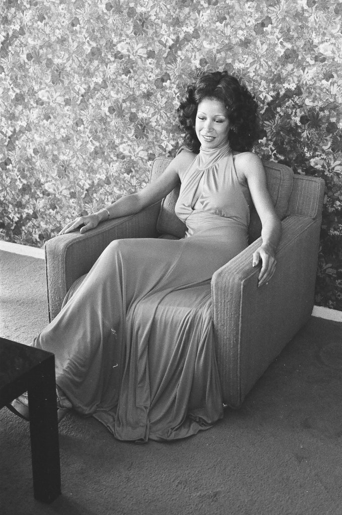 Freda Payne fashion - Pete Peters for Chicago Sun-Times