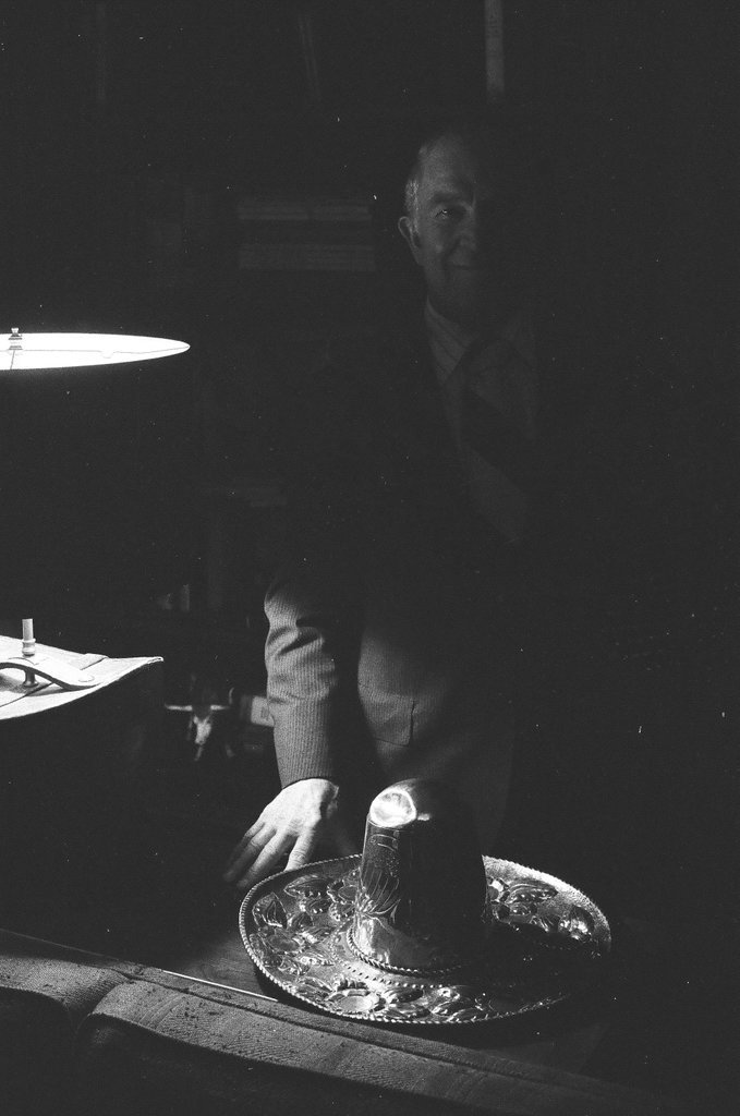 Ike Sewell at his restaurants - Randy B. Leffingwell for Chicago Sun-Times