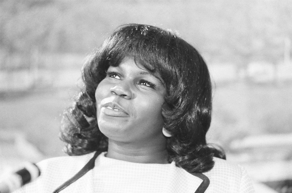 First female CTA driver Mary Wallace - M. Leon Lopez for Chicago Sun-Times