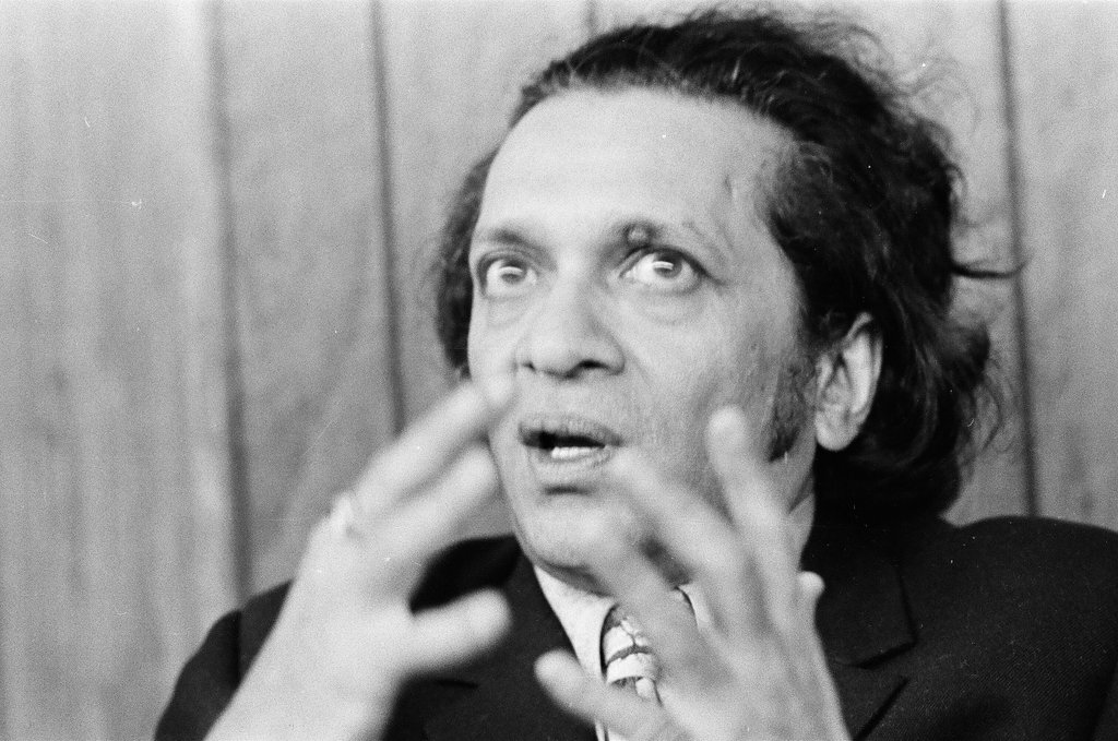 Ravi Shankar in Chicago - Gene Pesek for Chicago Sun-Times