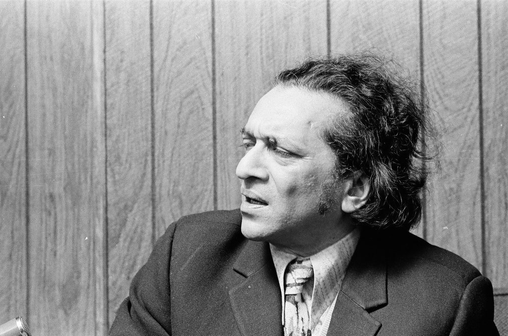 Ravi Shankar in Chicago - Gene Pesek for Chicago Sun-Times