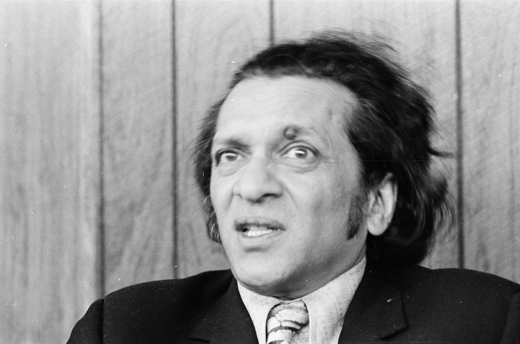 Ravi Shankar in Chicago - Gene Pesek for Chicago Sun-Times