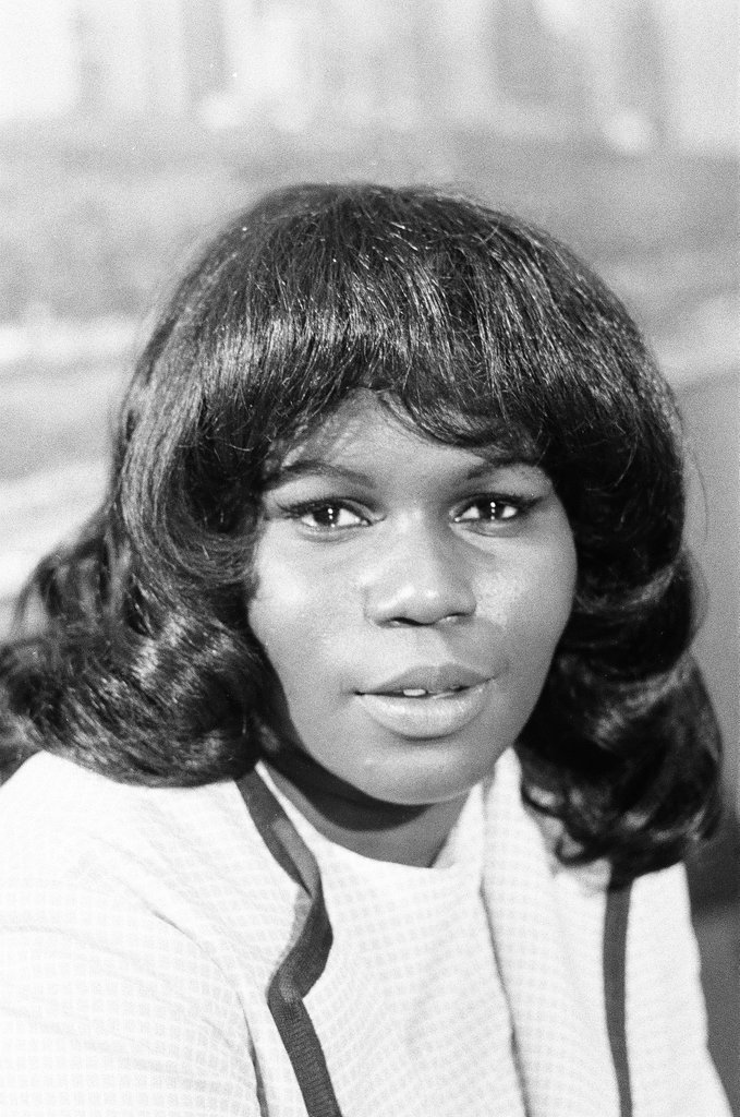 First female CTA driver Mary Wallace - Carmen Reporto for Chicago Sun-Times