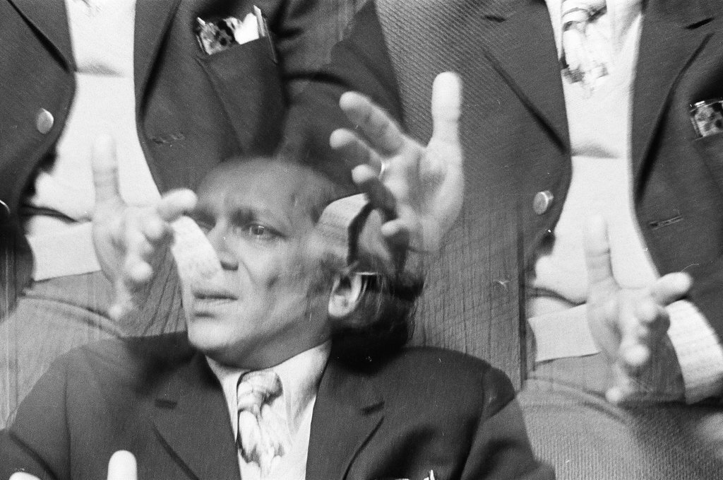Ravi Shankar in Chicago - Gene Pesek for Chicago Sun-Times