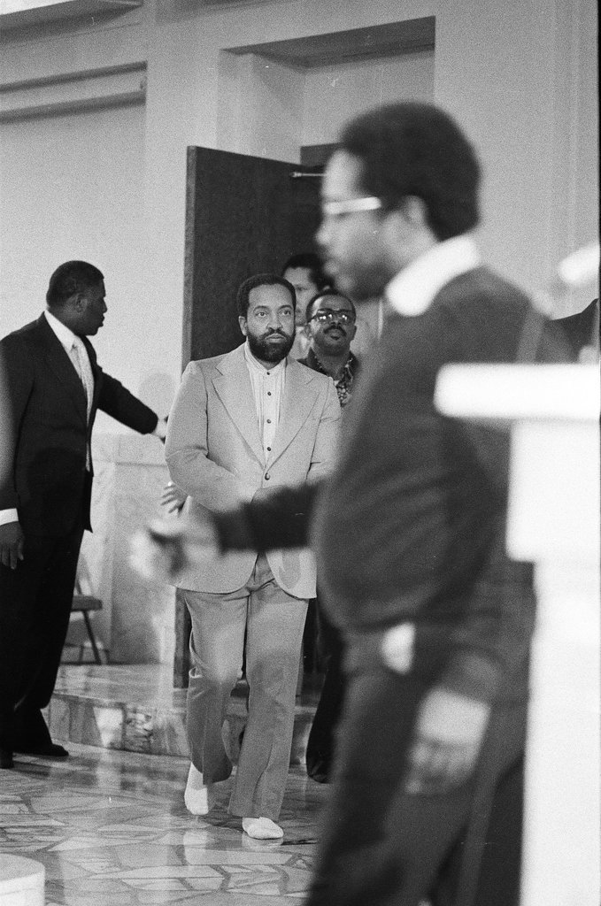 Wallace D. Muhammad speaks about hostage situation - John H. White for Chicago Sun-Times