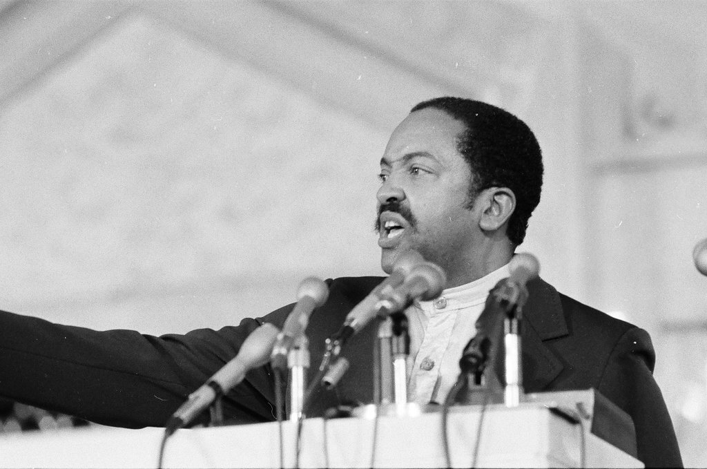 Wallace D. Muhammad speaks at Muslim temple - Randy B. Leffingwell for Chicago Sun-Times