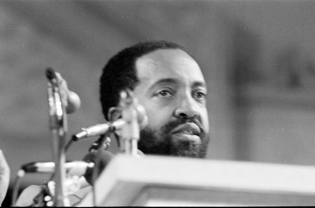 Wallace D. Muhammad speaks about hostage situation - John H. White for Chicago Sun-Times