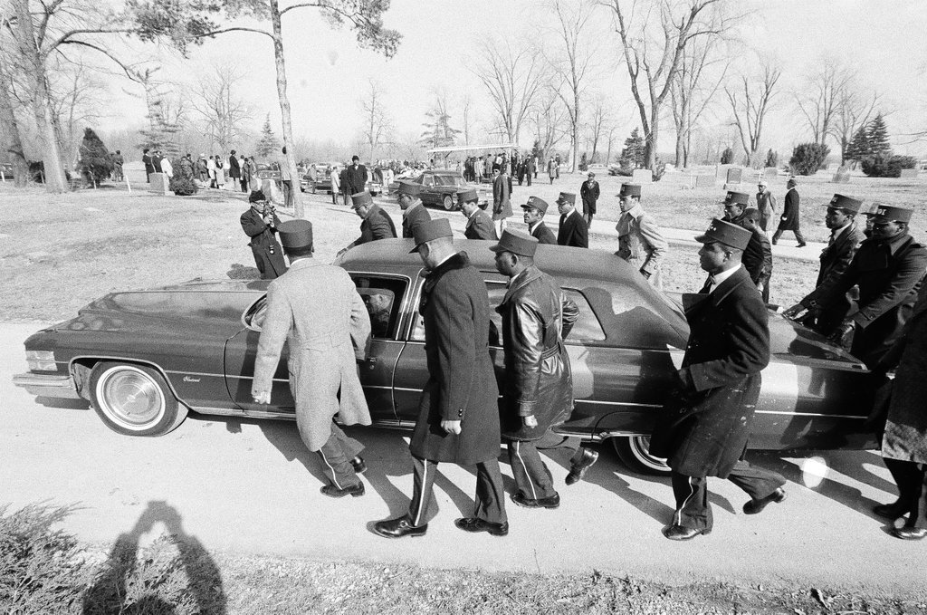 Elijah Muhammad burial at Glenwood Cemetery - Randy B. Leffingwell for Chicago Sun-Times