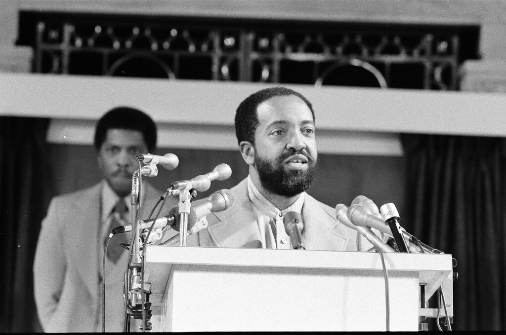 Wallace D. Muhammad speaks about hostage situation - John H. White for Chicago Sun-Times
