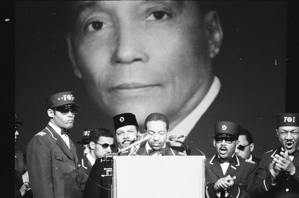 Elijah Muhammad funeral rites - Howard D. Simmons for Chicago Sun-Times