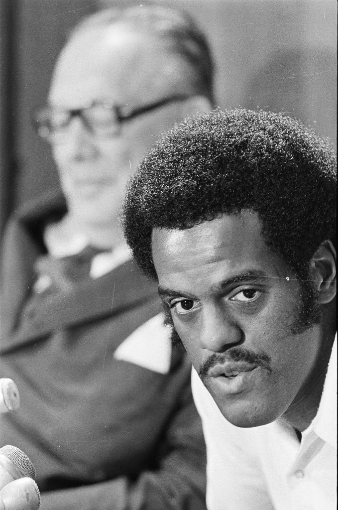 Wallace D. Muhammad speaks at Muslim temple - Randy B. Leffingwell for Chicago Sun-Times