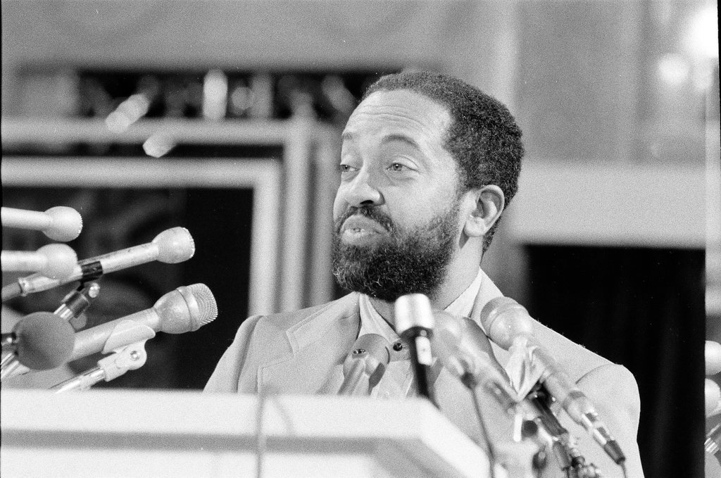 Wallace D. Muhammad speaks about hostage situation - James (Jim) Klepitsch for Chicago Sun-Times
