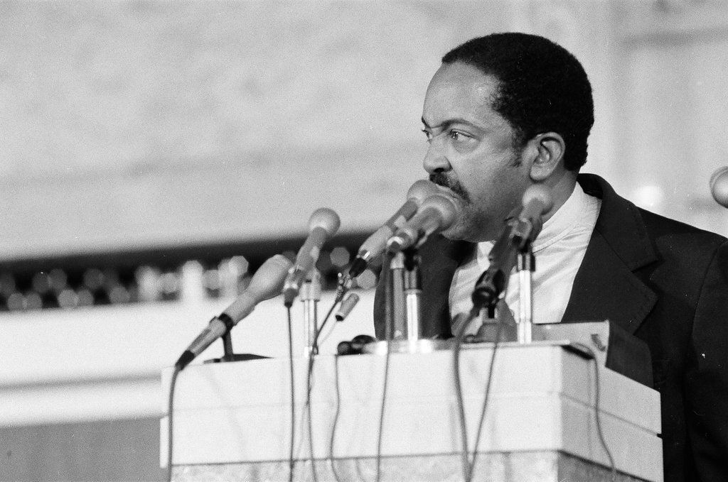 Wallace D. Muhammad speaks at Muslim temple - Randy B. Leffingwell for Chicago Sun-Times