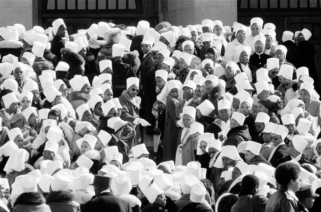 Elijah Muhammad funeral and burial - Randy B. Leffingwell for Chicago Sun-Times