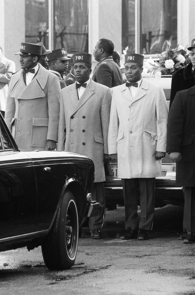 Elijah Muhammad funeral and burial - Randy B. Leffingwell for Chicago Sun-Times