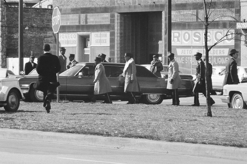 Elijah Muhammad funeral and burial - Randy B. Leffingwell for Chicago Sun-Times